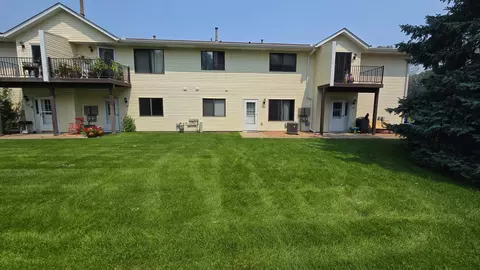 122 96th Ln NE #122, Blaine, MN 55434