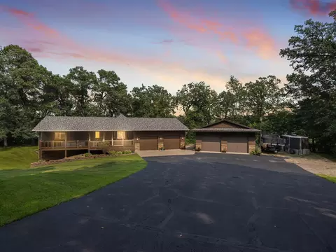 11615 257th Ave NW, Zimmerman, MN 55398