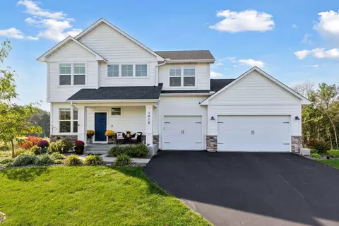 1418 Bluff Border Rd, New Richmond, WI 54017