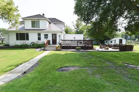 30507 150th St NW, Angus, MN 56762