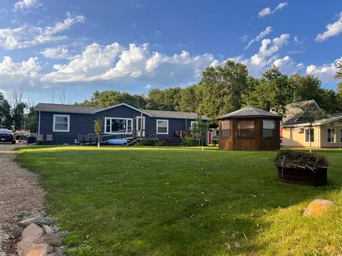 2037 N Shore Dr, Lake Benton, MN 56149