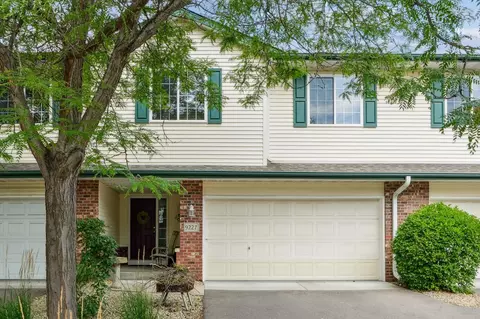 9227 E Point Douglas Ln S, Cottage Grove, MN 55016