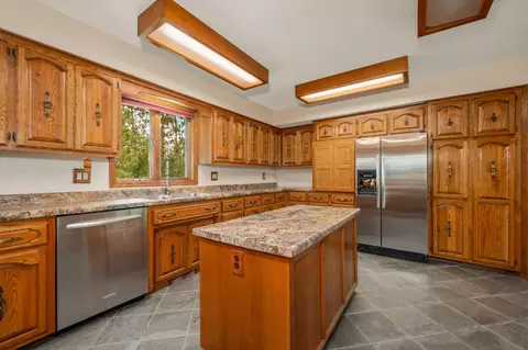 Kitchen - 108 Spruce St, Bigfork, MN 56628 photo 6 of 6