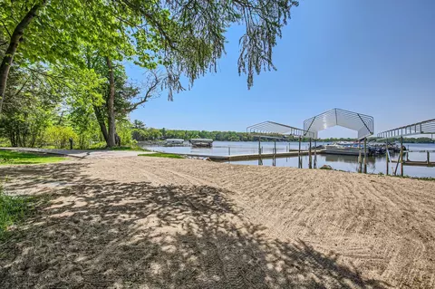Nnn Karoline Court N, Forest Lake, MN 55025