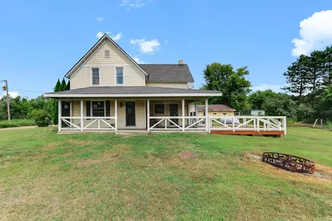 5048 450th St, Harris, MN 55032