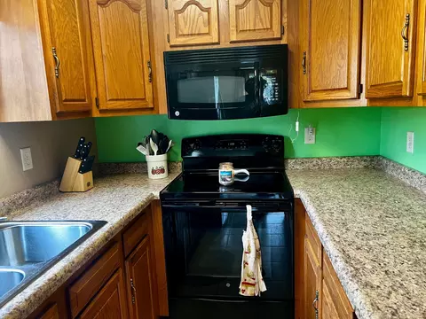 Kitchen - 51220 221st Pl, Mcgregor, MN 55760 photo 2 of 2