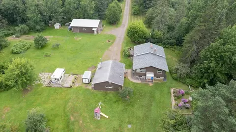 3696 Lindahl Rd, Hermantown, MN 55810 photo 2