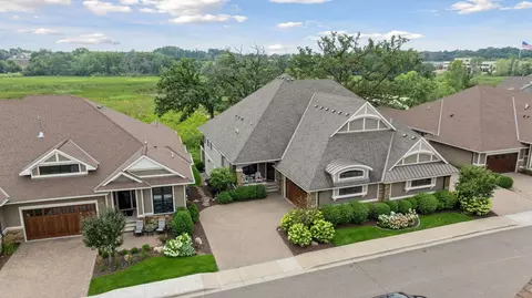 299 Bellwether Path, Wayzata, MN 55391 photo 2