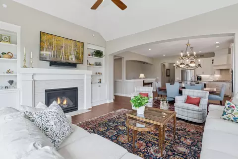 299 Bellwether Path, Wayzata, MN 55391 photo 29