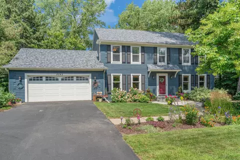 8042 Galway Rd, Woodbury, MN 55125