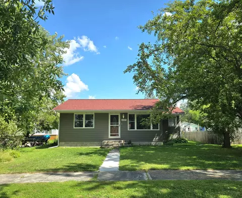 1207 1st Ave E, International Falls, MN 56649