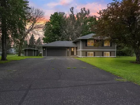 15210 Salish St NW, Ramsey, MN 55303