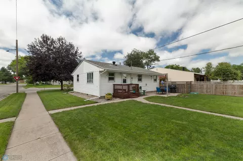 201 4th St NW, Dilworth, MN 56529 photo 21