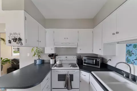 201 4th St NW, Dilworth, MN 56529 photo 7
