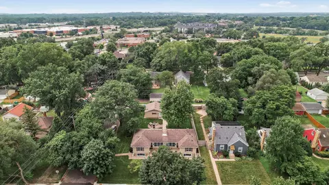 3338 Library Ln, Saint Louis Park, MN 55426