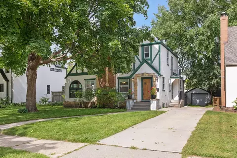 1655 Eleanor Ave, Saint Paul, MN 55116