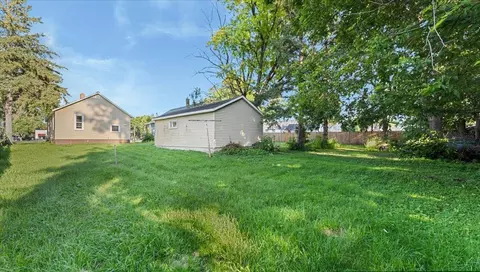 Exterior - 908 2nd St SW, Willmar, MN 56201 photo 3 of 3