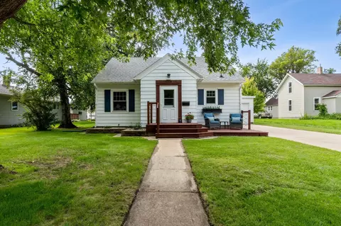 1118 Hawthorne St, Alexandria, MN 56308