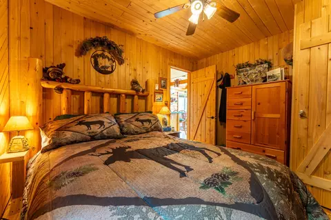 Bedroom - 95608 Pine Is, Greenwood Twp, MN 55790 photo 4 of 4