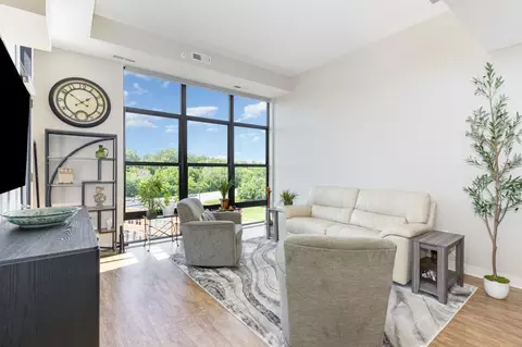 101 Saint Olaf Ave #407, Northfield, MN 55057
