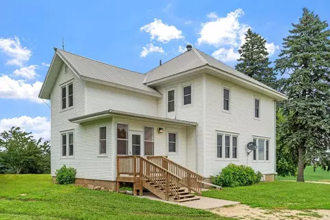 64103 363rd Ave, Lake City, MN 55041