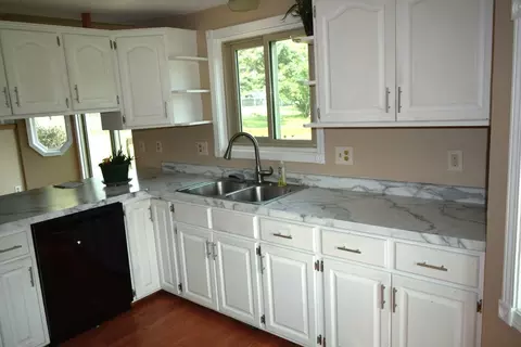 Kitchen - 14844 Pineview Dr, Becker, MN 55308 photo 2 of 2