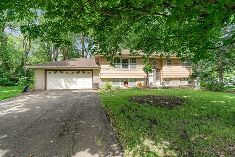 15756 Marystown Rd, Shakopee, MN 55379