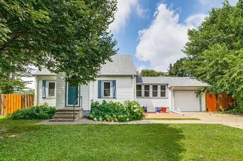 1781 Tatum St, Falcon Heights, MN 55113