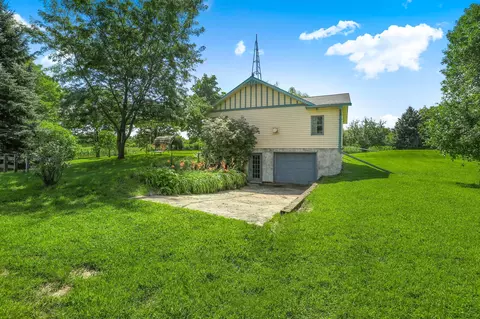 Exterior - 3609 Highway 12 E, Willmar, MN 56201 photo 18 of 23