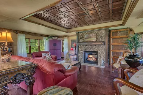 Living - 3609 Highway 12 E, Willmar, MN 56201 photo 1 of 3