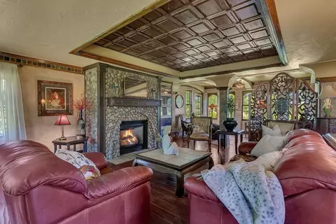 Living - 3609 Highway 12 E, Willmar, MN 56201 photo 2 of 3