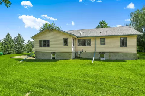 Exterior - 3609 Highway 12 E, Willmar, MN 56201 photo 20 of 23