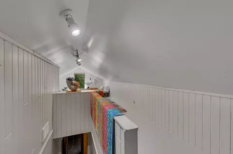 Entry Way - 3609 Highway 12 E, Willmar, MN 56201 photo 8 of 10