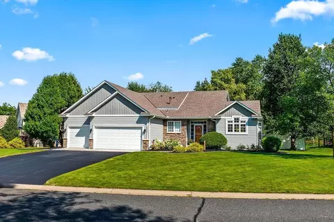 20980 Hyacinth Ave, Lakeville, MN 55044