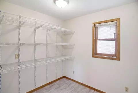 1053 Kettle Creek Rd, Eagan, MN 55123 photo 35