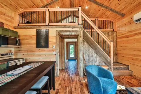 Entry Way - 19755 Eagle Haven Trl, Nevis, MN 56467 photo 1 of 2