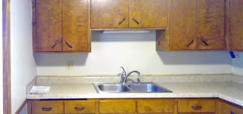 Kitchen - 24945 Smithtown Rd, Shorewood, MN 55331 photo 2 of 3