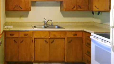 Kitchen - 24945 Smithtown Rd, Shorewood, MN 55331 photo 3 of 3