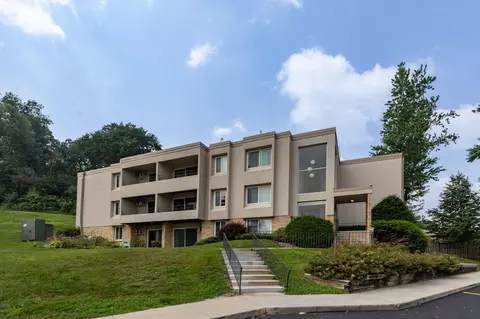 366 Elton Hills Dr NW #34, Rochester, MN 55901