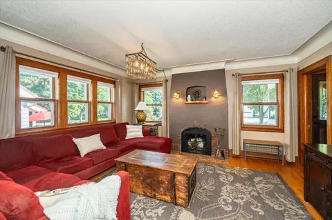 4315 Gladstone St, Duluth, MN 55804 photo 9