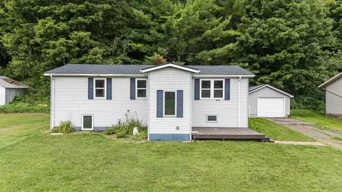 n525 Foote Avenue, Spring Valley, WI 54767