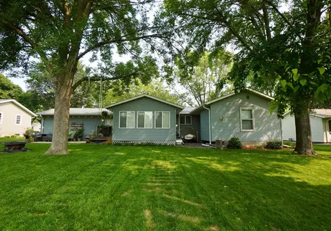 908 Irene Ave SE, Willmar, MN 56201 photo 5