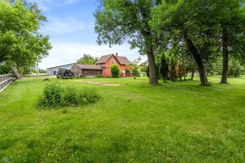 Exterior - 112 4th St, Hickson, ND 58047 photo 3 of 4