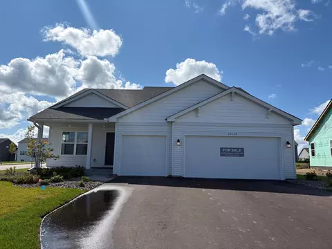 23129 Hazel Ln, Rogers, MN 55374