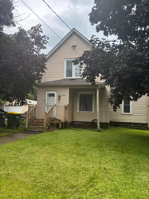 212 4th St N, Kandiyohi, MN 56251