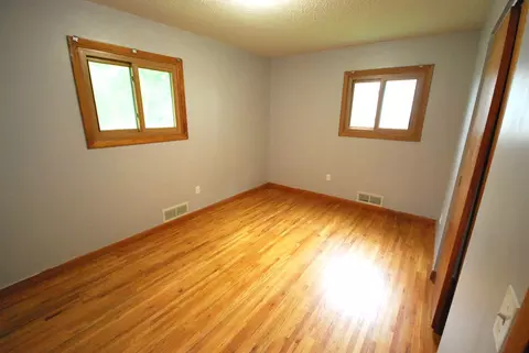 601 Hillcrest Dr, Spring Valley, MN 55975 photo 17