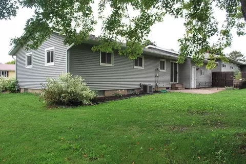 601 Hillcrest Dr, Spring Valley, MN 55975 photo 5