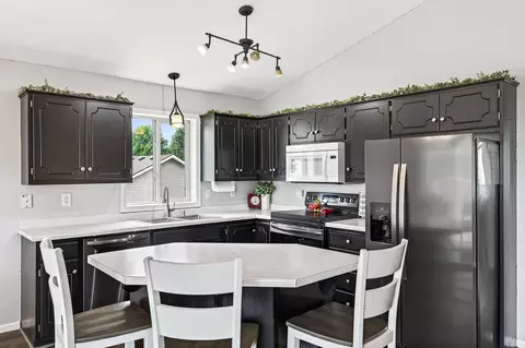 Kitchen - 13473 Monroe Dr, Becker, MN 55308 photo 3 of 3