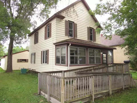 421 Conners St, Hibbing, MN 55746