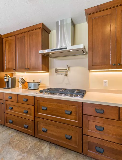 Kitchen - 32003 Nuthatch Ave, Aitkin, MN 56431 photo 5 of 7